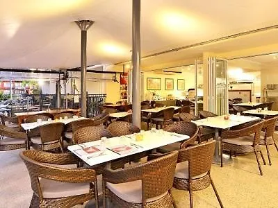 Appart hôtel Cairns Queenslander Hotel & Apartments