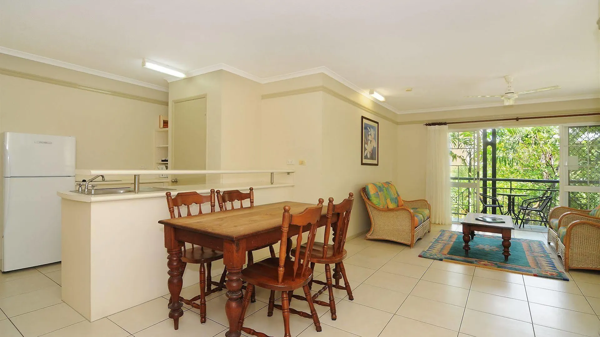 Cairns Queenslander Hotel y Apartamentos Apartahotel
