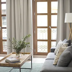 https://apartamentos-core-suite-sevilla.es-andalucia.com